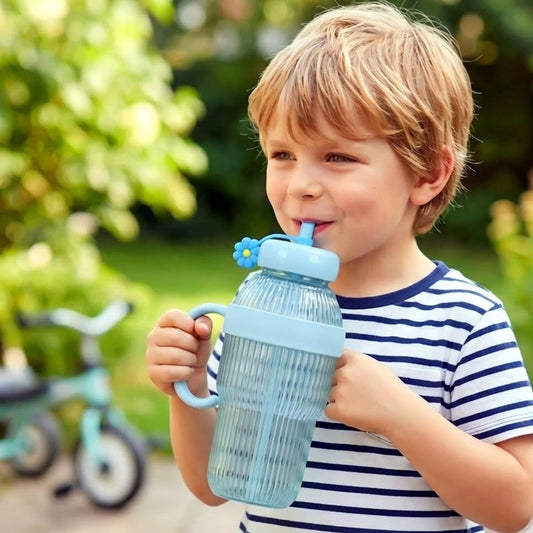 Plastic Sports Bottle with Straw 950ml