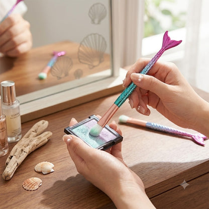 2 Piece Mermaid Beauty Brush Set – Blending & Powder Makeup Brushes