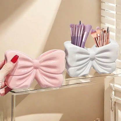 Decorative Bow Makeup Brush Stand, Home and Living 