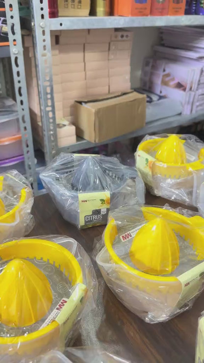 Quick Citrus Squeezer