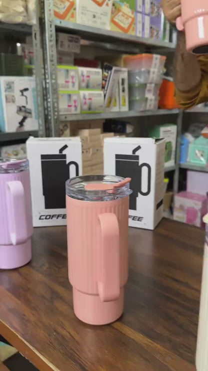 Stainless Steel Ribbed Tumbler With Straw